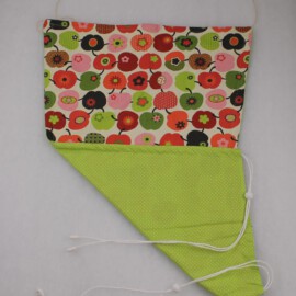 Toldo para los carritos , manzanas rojas/verde