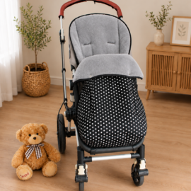 Saco para silla de paseo "Joie" ,Estrellas color negro/gris