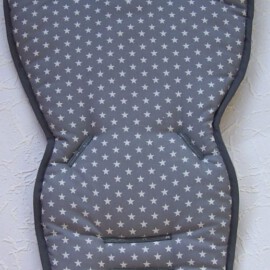 Colchoneta para "Quinny" ,Estrellas de color gris