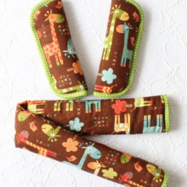 Funda para la barra + cubrecinturones ,Jirafas de color marrón