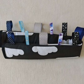 Protector para barra de seguridad ,dibujos de nubes blancas sobre fondo negro