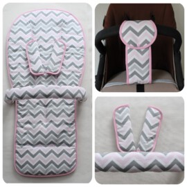 Conjunto a juego para  "Bugaboo", “Zig Zag ” de color rosa /gris