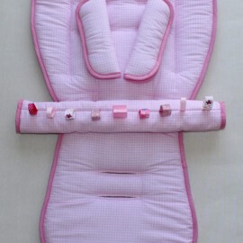Conjunto a juego para "Valco Baby " ,Tela de cuadros Vichy de color rosa /blanco