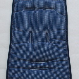 Colchoneta para  "Britax", tela de color marine con dibujos de lunares