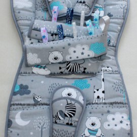 Conjunto a juego para  "Joie"  ,dibujos de animales de color gris