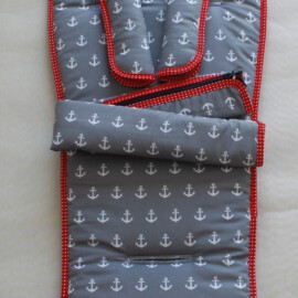 Conjunto a juego para  "TFK" , tela estampada  con anclas