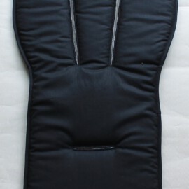 Colchoneta  para  "Cybex "  , tela de color negro liso