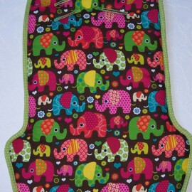Colchoneta para "maxi-cosi mura " ,Tela marron con dibujos de elefantes