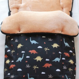 Saco para silla de paseo "Joie" ,Tela impermeable con dibujos de dinosaurios