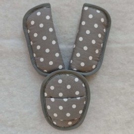♥ Cubre cinturones con almohadilla,"Lunares gris"